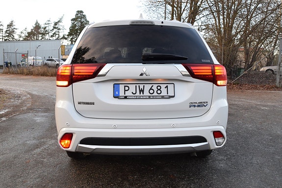 Mitsubishi Outlander 4 of 22