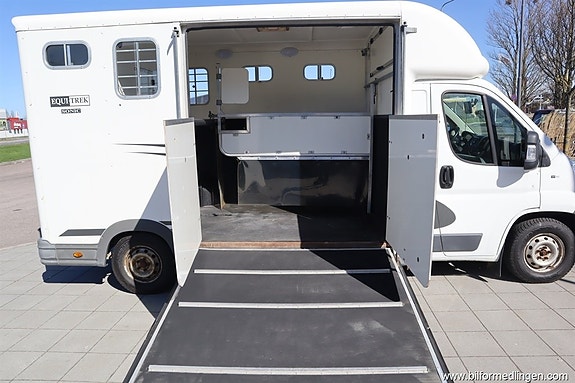 Peugeot Boxer 2 of 5