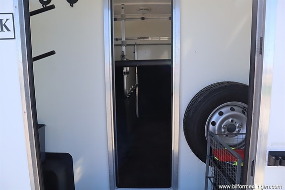 Peugeot Boxer 12 of 27