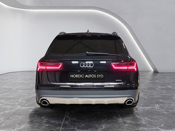 Audi A6 allroad 4 of 5
