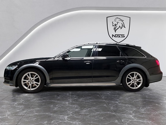 Audi A6 allroad 2 of 5