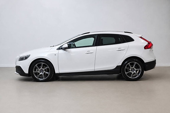 Volvo V40 Cross Country 4 of 5