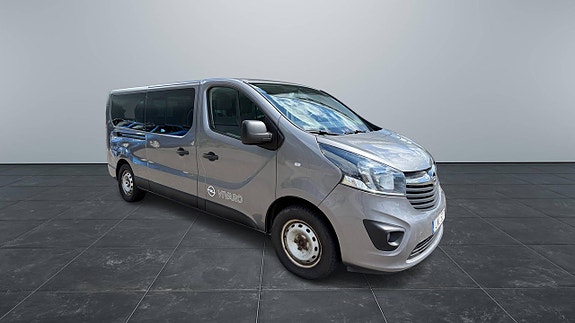 Opel Vivaro 2 of 5