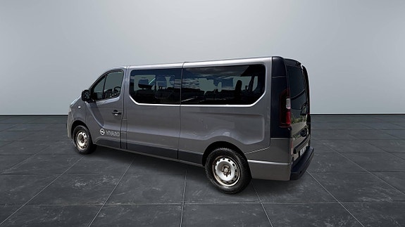 Opel Vivaro 3 of 5