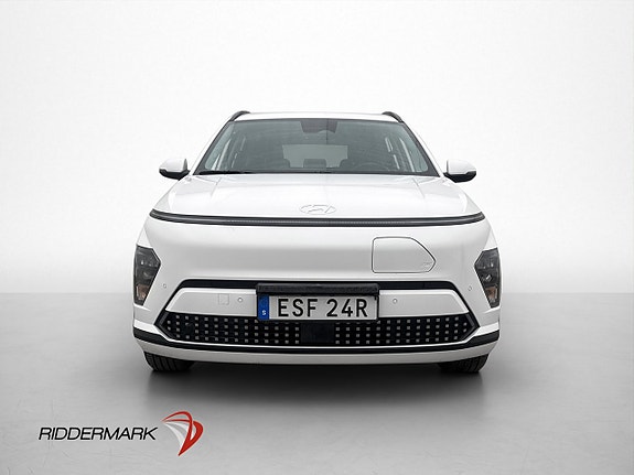 Hyundai Kona 2 of 5