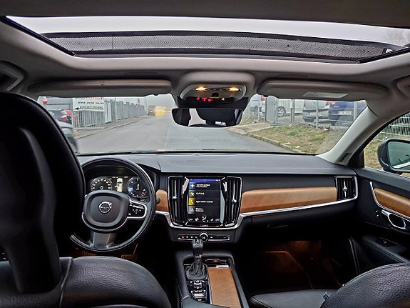 Volvo S90 11 of 21