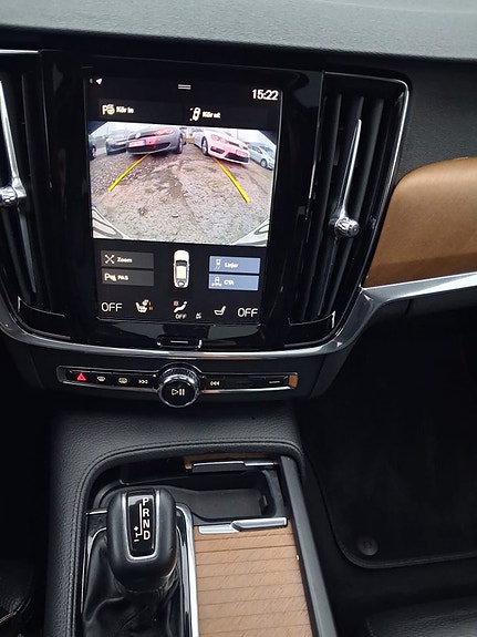 Volvo S90 18 of 21