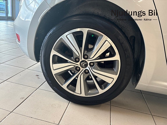 Citroen C4 Picasso 10 of 12