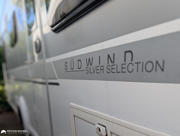 Knaus Südwind Silver Selection 580 QS *Barnkammare / Ac bodel / Cykelställ 2 of 21