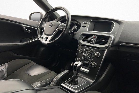 Volvo V40 19 of 21