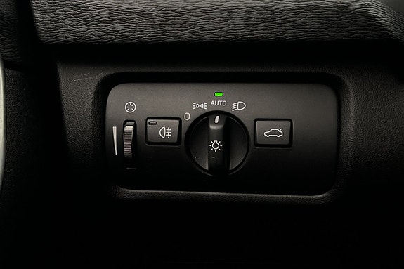 Volvo V40 10 of 21