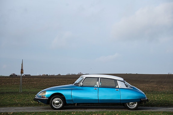 Citroen DS19 9 of 15