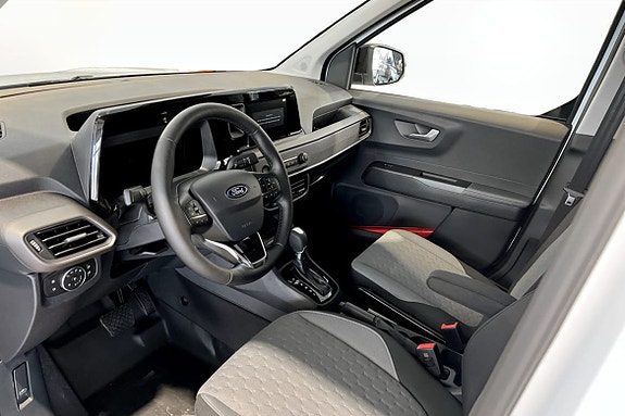 Ford Transit Courier 5 of 5