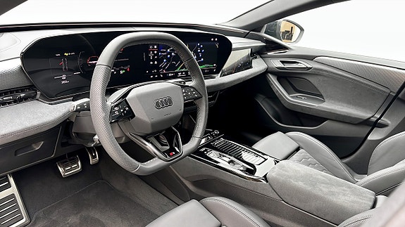 Audi A6 8 of 17