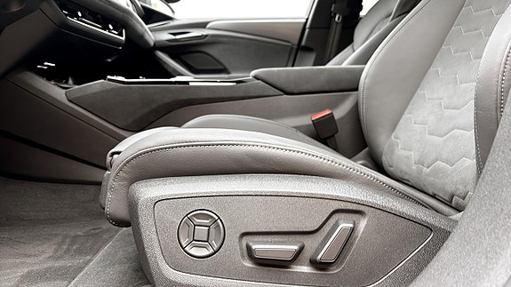 Audi A6 11 of 17