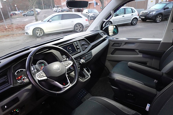 Volkswagen Transporter 10 of 18