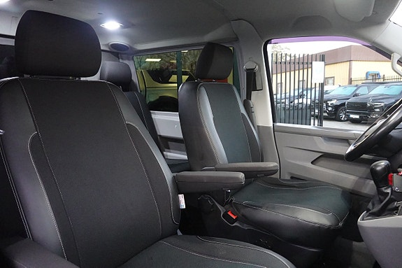 Volkswagen Transporter 11 of 18