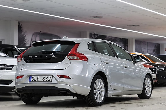 Volvo V40 7 of 21