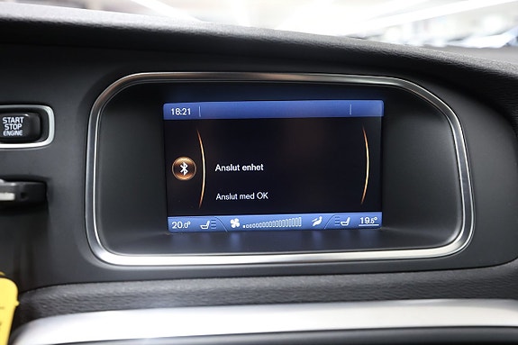 Volvo V40 19 of 21