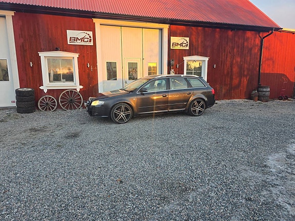 Audi a4 Avant Quattro Atraktor Nybesiktad
