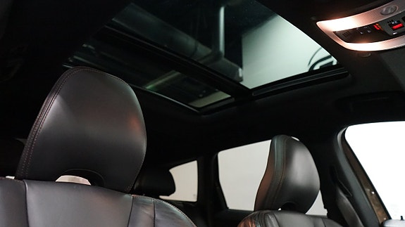 Volvo XC60 10 of 22