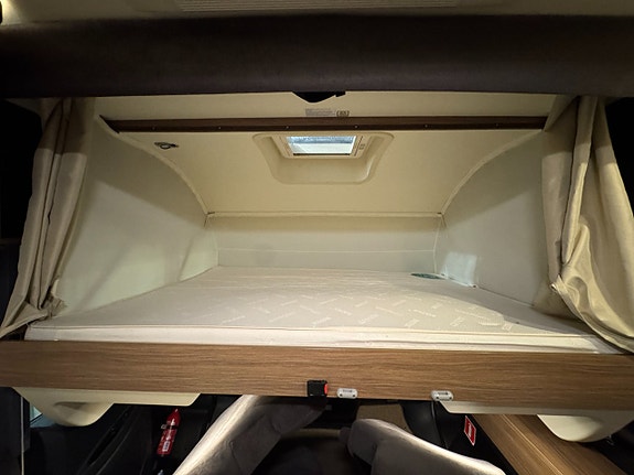 Itineo MB 740 150HK AUT Queensbed! Luftfjädring, Vinteranp! 15 of 22
