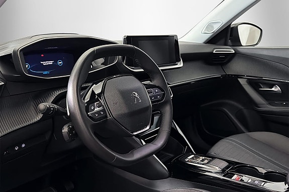 Peugeot 2008 4 of 5