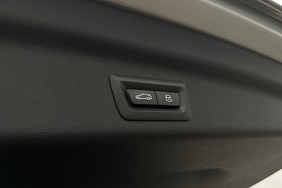 BMW iX1 26 of 29