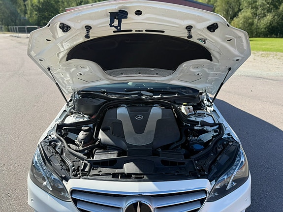 Mercedes-Benz E350 d 10 of 19