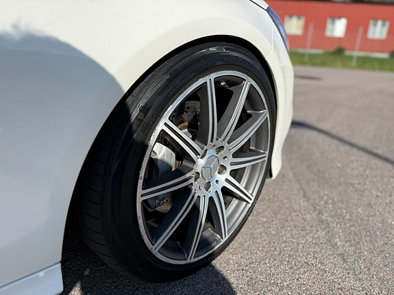 Mercedes-Benz E350 d 9 of 19