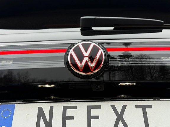 Volkswagen Tiguan 14 of 30