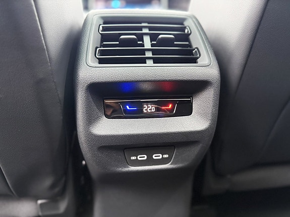 Volkswagen Tiguan 27 of 30