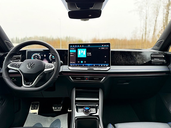 Volkswagen Tiguan 19 of 30