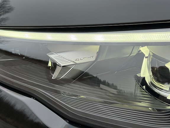 Volkswagen Tiguan 10 of 30