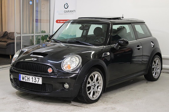 MINI Cooper S 3 of 16