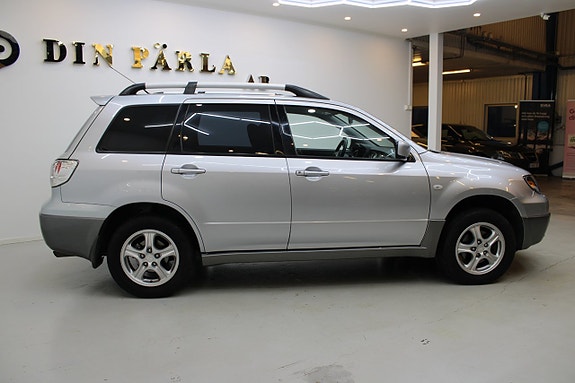 Mitsubishi Outlander 4 of 5