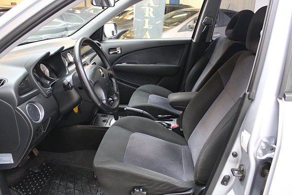 Mitsubishi Outlander 6 of 10