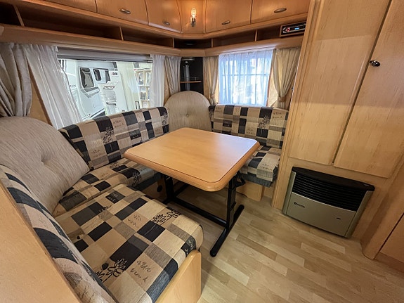 Hobby 495 UL DE LUXE 3 of 13