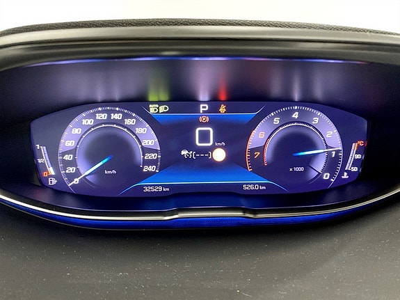 Peugeot 5008 9 of 18