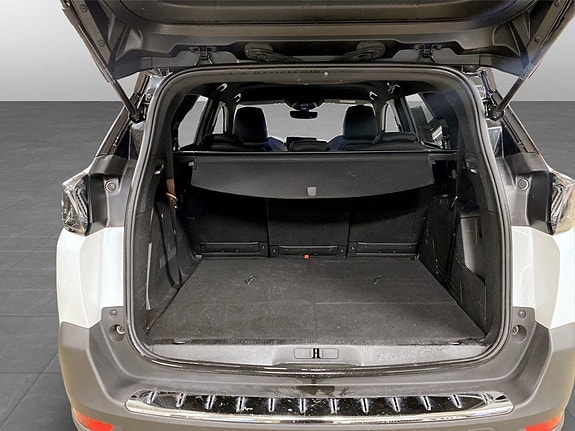 Peugeot 5008 18 of 18