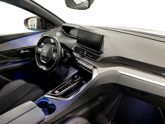 Peugeot 5008 14 of 18