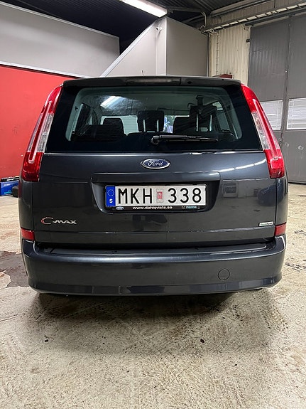 Ford C-Max 6 of 7