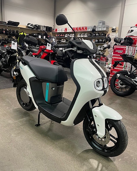 Yamaha NEOS EL MOPPE