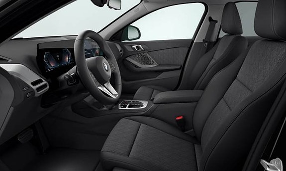 BMW 120 3 of 5