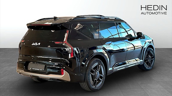 Kia EV9 4 of 13