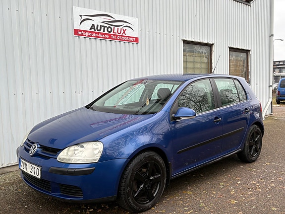 Volkswagen Golf V 2 of 14