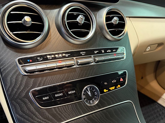 Mercedes-Benz C220 d 6 of 18