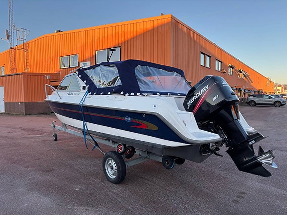 Beg. Bella 642 HT -02 & Mercury 200 hk EFI 2-TAKT -06