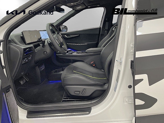 Kia EV6 8 of 18