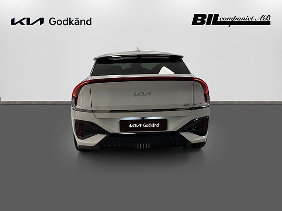 Kia EV6 5 of 5